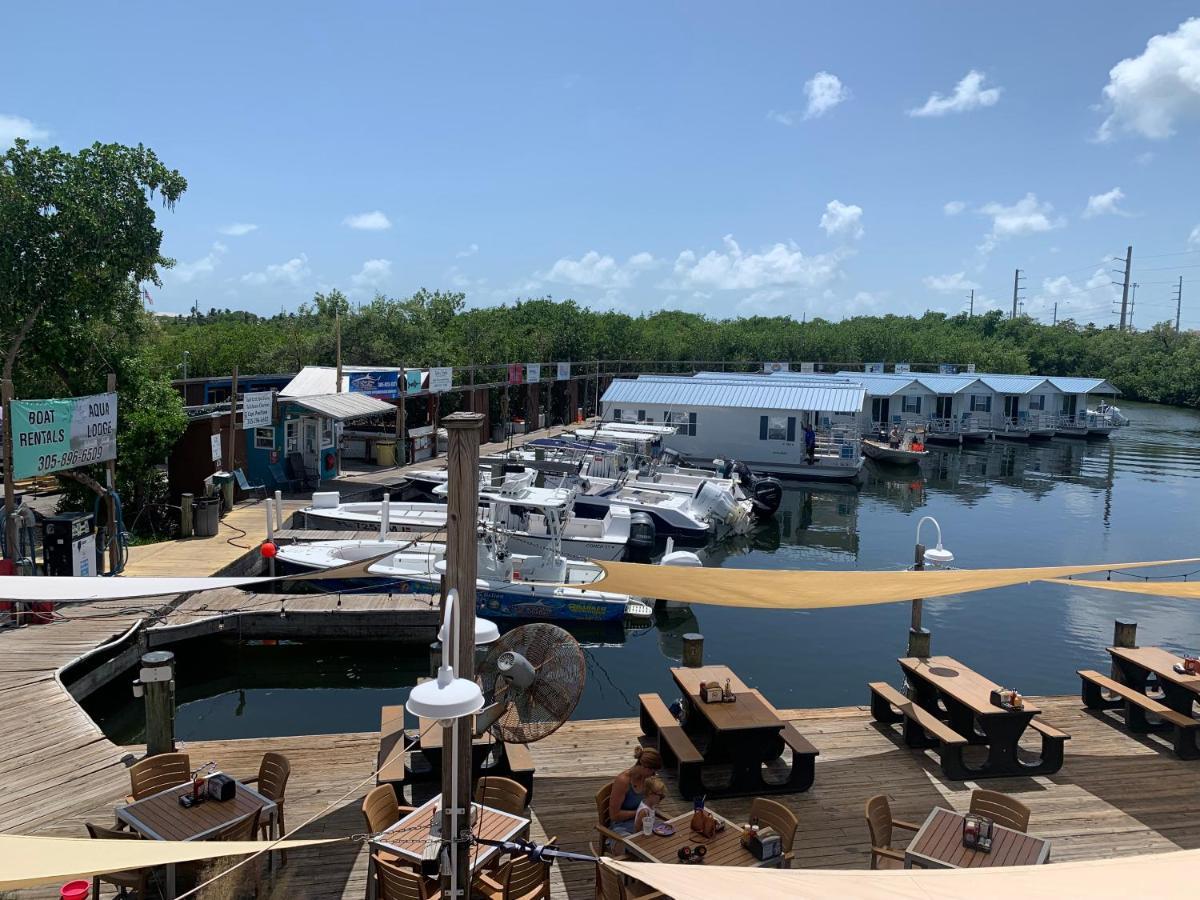 Aqua Lodges At Hurricane Hole Marina Stock Island Ngoại thất bức ảnh