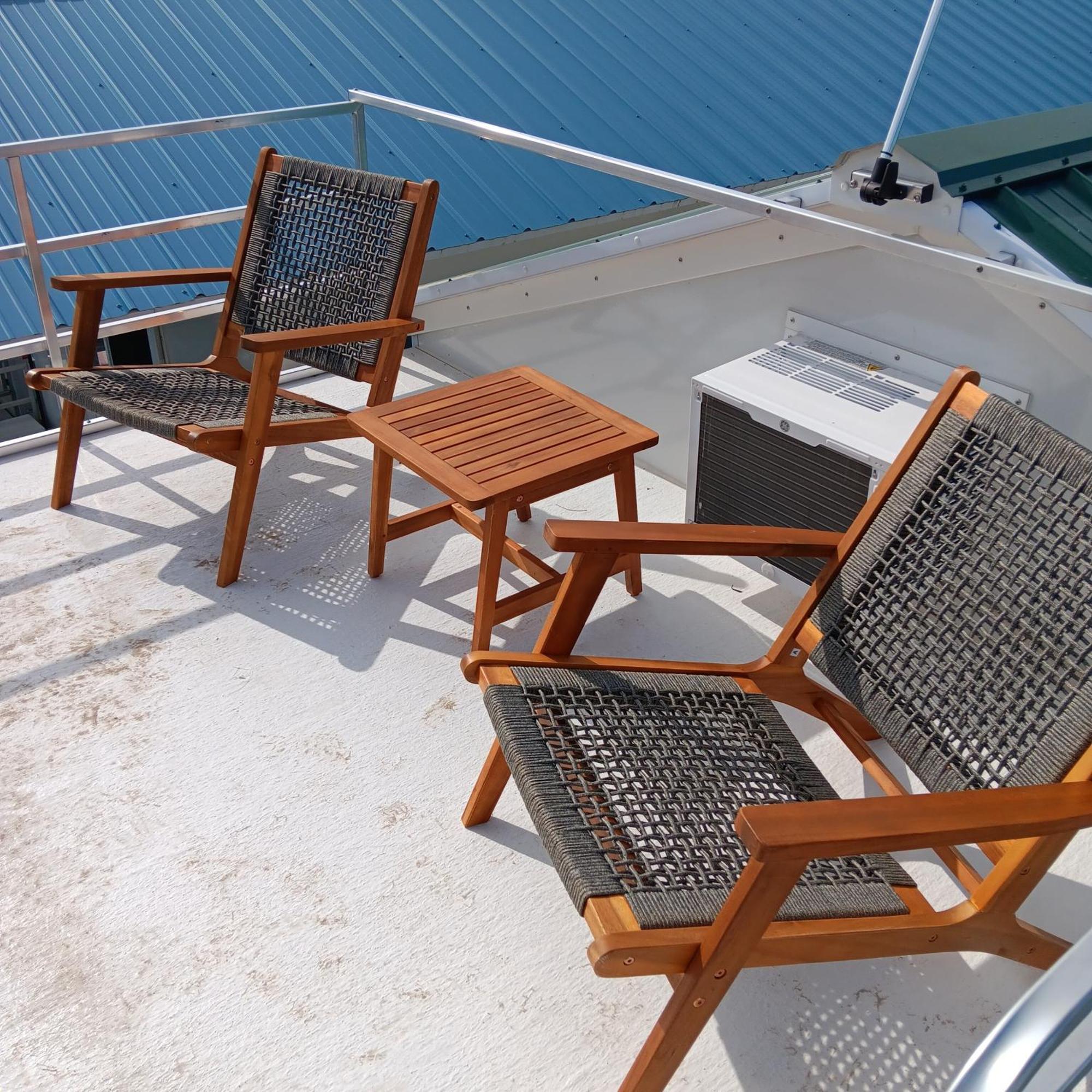 Aqua Lodges At Hurricane Hole Marina Stock Island Ngoại thất bức ảnh